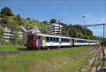 150 Jahre Tsstalbahn.

RBe 540 074 rangiert in Bauma mit ihrem etwas schrgen Pendelzug, um sich auf die Fahrt auf der eigentlichen Jubilarin zu begeben. September 2025.
