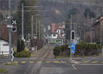 Beh 4/8 91 ist auf den letzten Metern zum Bahnhof Bex unterwegs. Januar 2026.