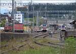Einfahrt RABe 520 001'Beinwil am See' noch Emmenbrücke, RABe 523 067 und RABe 523 070 nach Sursee am Bahnsteig Emmenbrücke.