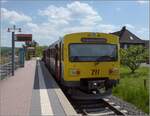 Abgesang auf die Taunus Elevated.  

Der VT2E der HLB 609 011 bzw. VT11 in Brandoberndorf. Mai 2022.