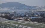 Giruno RABe 501 004 auf dem Weg nach Zürich nach dem Halt in Frick.