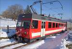 Winterlich auf den Freibergen.

Der ehemalige FW-Triebwagen Be 4/4 616 kam berraschend mit einem Gterzug zur Kreuzung in Les Reussilles. Februar 2023.