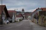 Clerval am Doubs mit Kirche Saint-André in Franche-Comté.