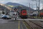 Einparken der historischen Wagen in Balsthal mit Bm 6/6 18505.