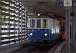 Z'Blaue Bhnli fhlt sich im neuen Bahnhof von Worb nicht wirklich wohl... VBW BDe 4/4 38. Juni 2023.