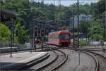 Seconda Be 4/12 69 auf der in Worblaufener Aarebrücke.