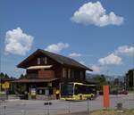 068-24/819016/bahnhof-wimmis-an-der-spiez-erlenbach-zweisimmenbahn-juli Bahnhof Wimmis an der Spiez-Erlenbach-Zweisimmenbahn. Juli 2023.