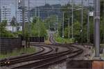 Der Abzweig der Weissensteinlinie oder Solothurn-Mnster-Bahn von der Jurasdfusslinie in Solothurn West sieht interessant aus.