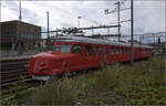 Depotfest Olten 2023. 

Der Rote Doppelpfeil der SBB RAe 4/8 1021 wird seit Winston Churchills Reise durch die Schweiz als Churchill-Pfeil bezeichnet. August 2023.