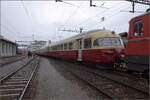 Depotfest Olten 2023. 

Seinerzeit der Prestigezug der SBB: Viersystemzug RAe TEE II 1053. August 2023.