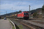 187 155 mit dem OHU-Kieszug in Hausach Richtung Villingen.
