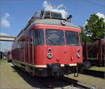 175 Jahre Eisenbahn in Nrdlingen / 55 Jahre Bayrisches Eisenbahnmuseum.

Turmtriebwagen 701 028 auf Basis eines Schienenbusses. Mai 2024. 
