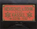 Die Höllentallok 85 007 ist in Freiburg geschützt und relativ unzugänglich aufgestellt.