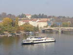 (198'406) - Schiff von Prague Boats auf der Moldau am 18.