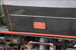 150 Jahre Emmentalbahn. 

Das Fabrikschild von 141-R-1244 ist ungewöhnllicherweise am Windleitblech und nicht am Rahmen befestigt. Huttwil, Mai 2025.